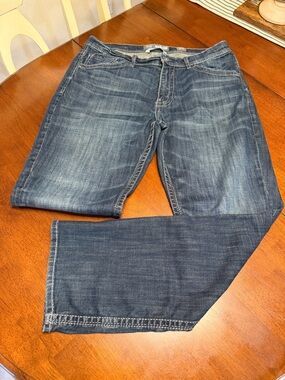 BKE Buckle Tyler Straight Jeans Mens 36R 36x32 Dark Medium Denim Thick Stitch